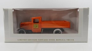 lot 202 image: SpecCast 118 Scale Steel Replica Limited Edition State HI-WAY Dept Truck