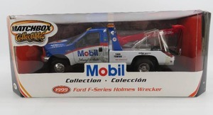 lot 254 image: Matchbox Collectibles 1999 Ford F-Series Holmes Wrecker 444 Series NIB