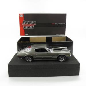 lot 276 image: Auto World 118 Scale 1970 Chevy Camaro Z28 American Muscle