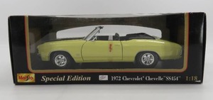 lot 283 image: Maisto 118 Scale 1972 Chevrolet Chevelle SS454 Convertible NIB