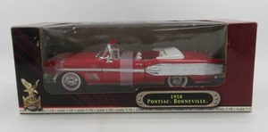 lot 286 image: Road Signature 118 Scale 1958 Pontiac Bonneville Convertible NIB