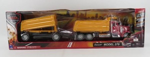 lot 296 image: New Ray 132 Scale Peterbilt Model 379 Dump Truck wExtra NIB