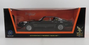 lot 125 image: Road Signature 118 Scale 1979 Pontiac Firebird Trans AM NIB