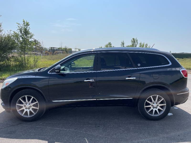 lot 119D image: 2013 Buick Enclave Leather - AWD