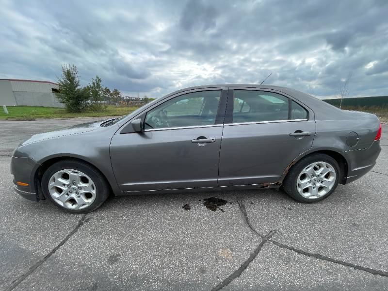 lot 128A image: 2010 Ford Fusion SE - 2 OWNERS