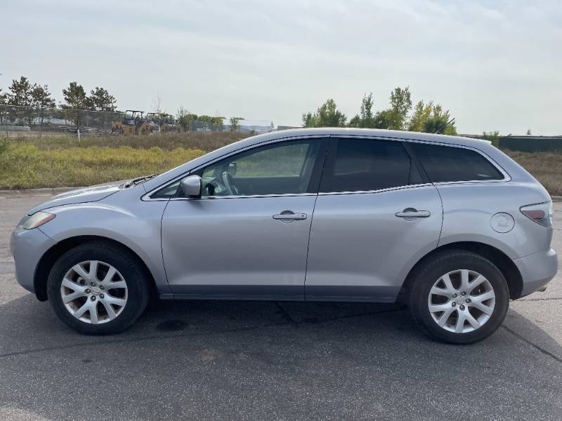 lot 114 image: 2008 Mazda CX-7 Sport