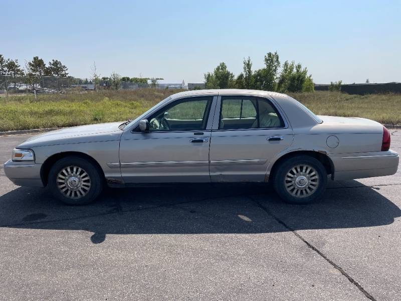 lot 114A image: 2006 Mercury Grand Marquis LS Premium