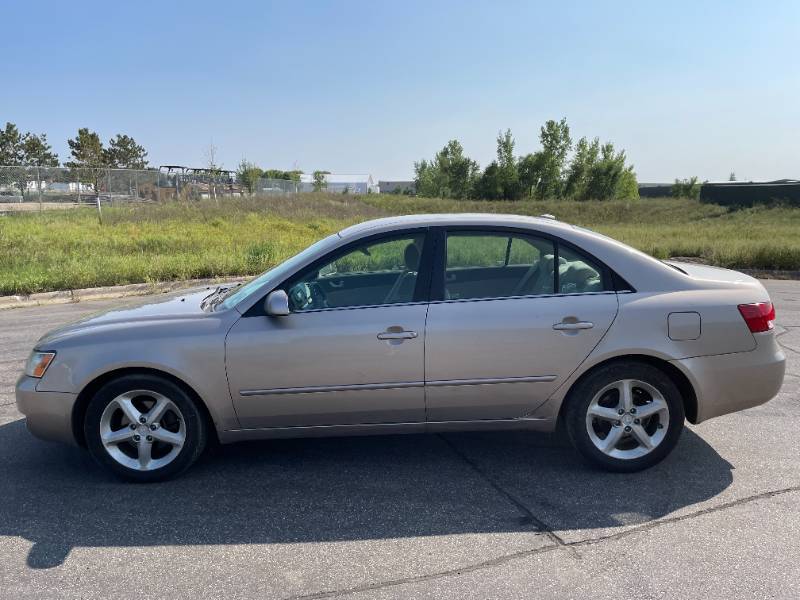 lot 114C image: 2007 Hyundai Sonata SE - 2 OWNERS