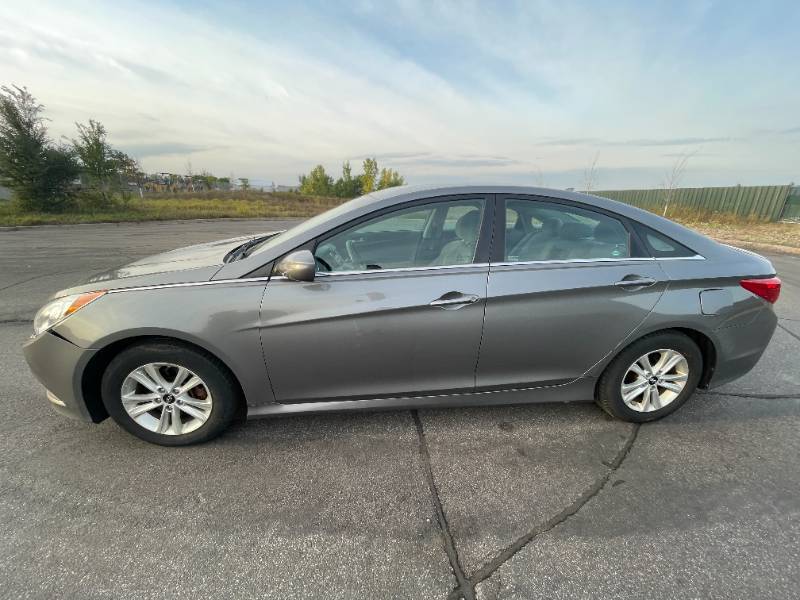 lot 118G image: 2014 Hyundai Sonata GLS
