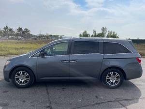 lot 18A image: 2012 Honda Odyssey EX-L