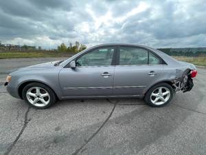 lot 18 image: 2007 Hyundai Sonata SE