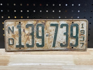 lot 62 image: Vintage License Plates