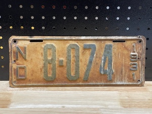 lot 64 image: Vintage License Plates