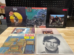 lot 68 image: Vinyl Albums