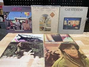 lot 69 image: Vinyl Albums