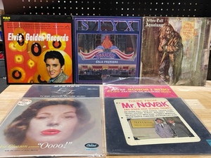 lot 71 image: Vinyl Albums