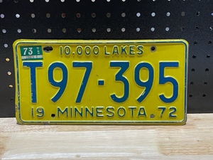 lot 47 image: Vintage License Plates