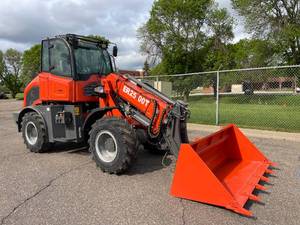 lot 5 image: NEW 2022  Everun ER2500T Telescoping Wheel Loader