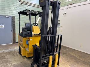 lot 15 image: 1995 Bendi B30 Forklift