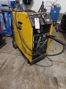 lot 45 image: Migmaster 250 ESAB Welder