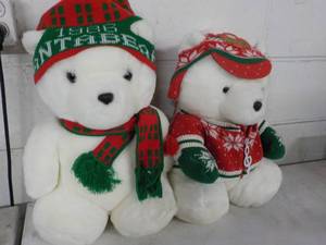 2 Santa Bears...