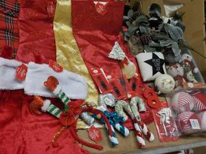 Holiday Dcor Large Box...