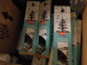 Pallet of Overstock, Returns, Unclaimed and Food