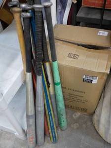 16 Bats and Bat Bag...