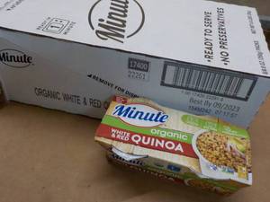 8 - 8 oz Minute Organic White and Red Quinoa best date 092023