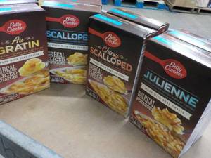 8 Boxes Betty Crocker Potatoes Meals - 2 each Julienne, Cheesy Scalloped, Scalloped, and Au Gratin best date 07262023