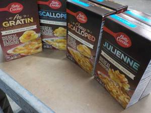 8 Boxes Betty Crocker Potatoes Meals - 2 each Julienne, Cheesy Scalloped, Scalloped, and Au Gratin best date 07262023