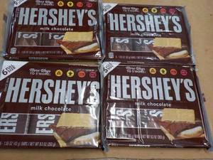 4 pkgs Hersheys Full Size Candy Bars- 6 each