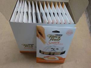 15 ct Purina Fancy Feast Savory Cat Treats Natural Salmon and Tuna in a Demi Glaze best date 082023 Retail $3 each