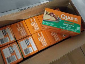 H 12 Quorn Meatless Frozen Turkey Style Roasts