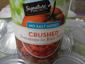 12 - 28 oz Cans Signature Crushed Tomatoes No Salt Added