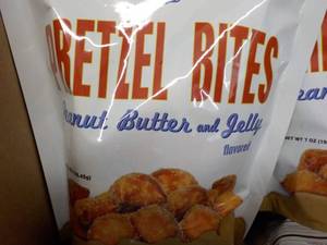 10 bags Pretzel Bites Peanut Butter and Jelly- past best date