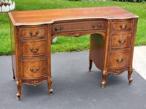 lot 49 image: Antique Walnut Provincial Desk