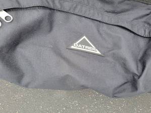 lot 82 image: Tourist Golfer Bag Bundle A