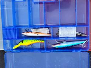 lot 86 image: Casting Bait Tackel Bundle