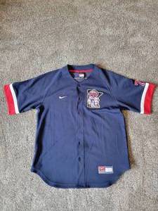 lot 118 image: Medium Mens Nike Joe Mauer Twins Jersey