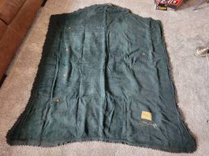 lot 28 image: Antique Cow Hide Sleigh Riding Lap Blanket