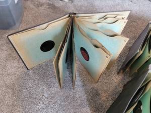 lot 89 image: Vintage Victrola Vinyl Records