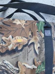lot 154 image: Camo Duffle Bag Group