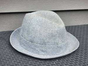 lot 30A image: VINTAGE STETSON - Grey Mens Hat - 7 18, 57 mm