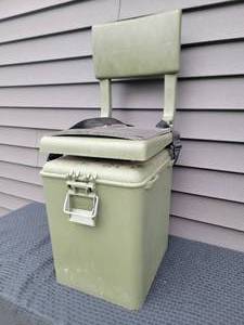 lot 162 image: Hunters Cooler Chair