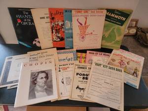 lot 205 image: Vintage Sheet Music Collection