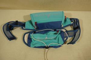 lot 41 image: Ultraspire Synaptic 2.0 Waist Pack -LagoonNavy