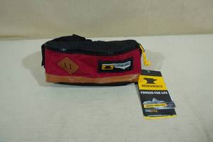 lot 42 image: Mountainsmith Trippin Pouch-Heritage Red, Logo is Upside Down