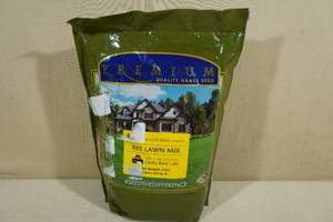 lot 113 image: Premium Quality Grass Seed Bee Lawn Mix