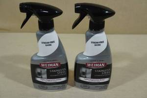 lot 114 image: 2 Weiman Stainless Steel Cleaner & Polisher